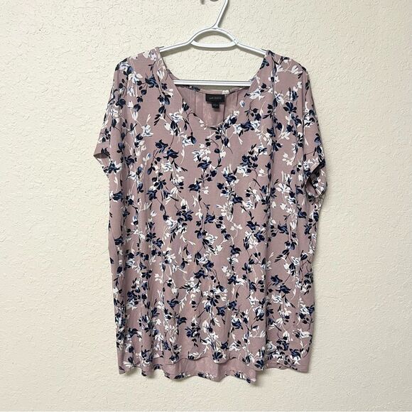 J. Jill Tops - J Jill Top Womens Size S Wearever Collection Floral Stretch Shirt